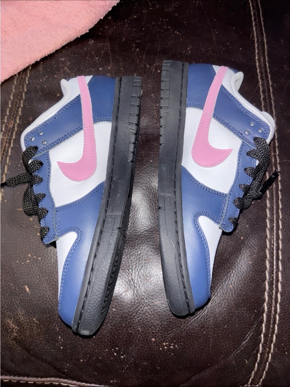 Womens Dunks new … FIRM - Picture 2 of 3